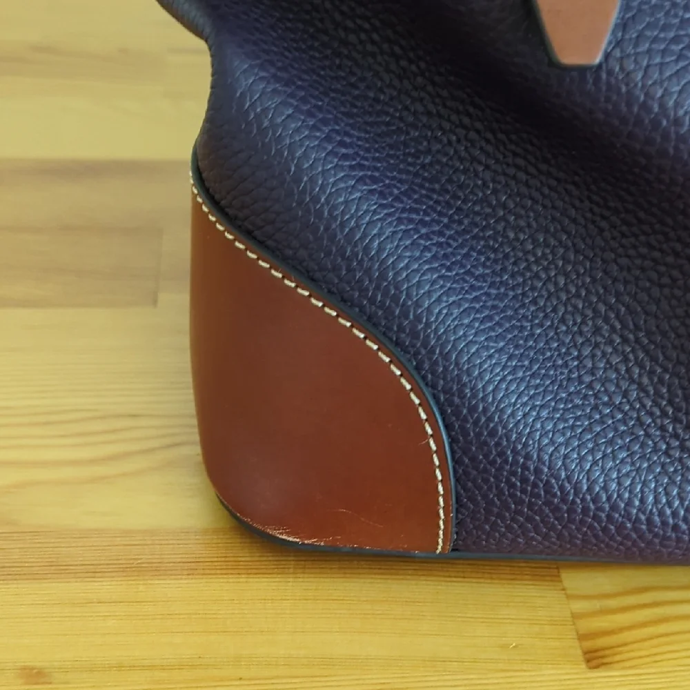 Dooney & Bourke pre owned